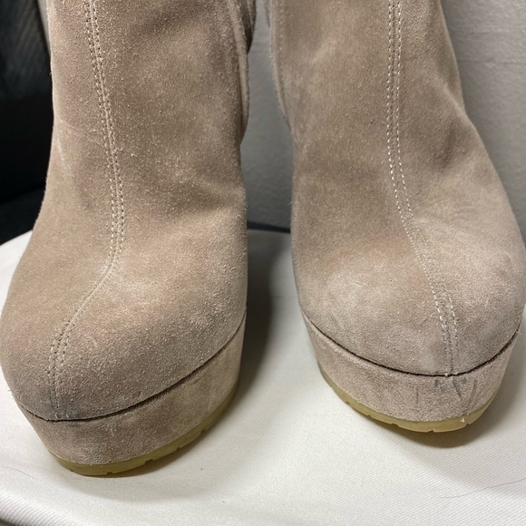 Gucci suede boots - Picture 12 of 16